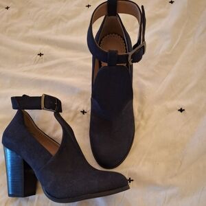 Restricted T Strap Heels